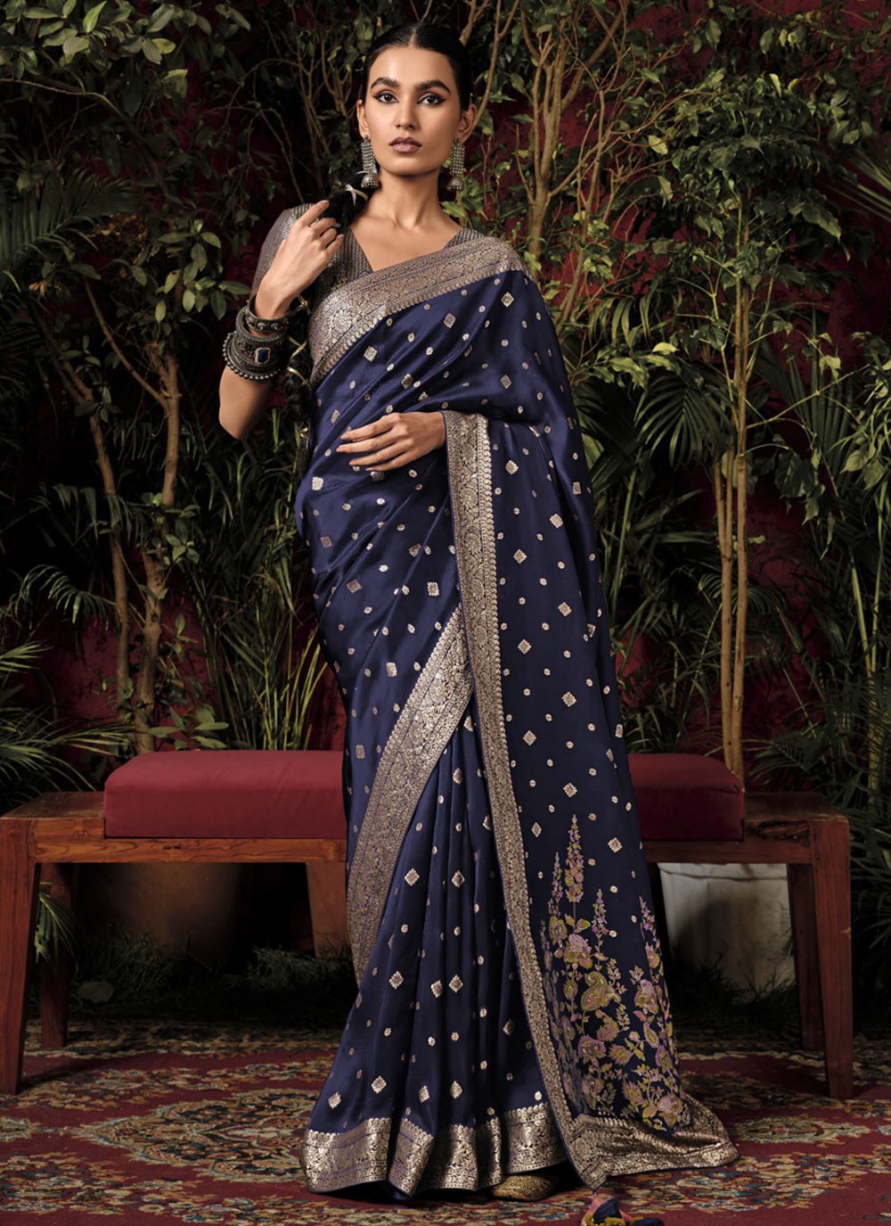 Classic Weaving Zari Silk, Viscose Saree - S4970