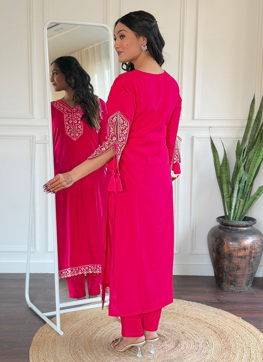 Embroidered Viscose Pink Salwar Suit T6046