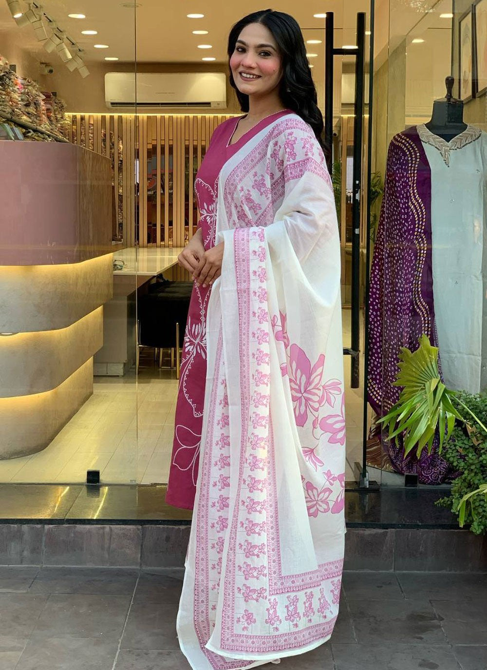 Salwar Suit Embroidered Pink T7313