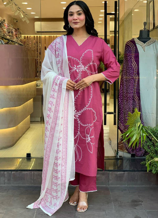 Salwar Suit Embroidered Pink T7313
