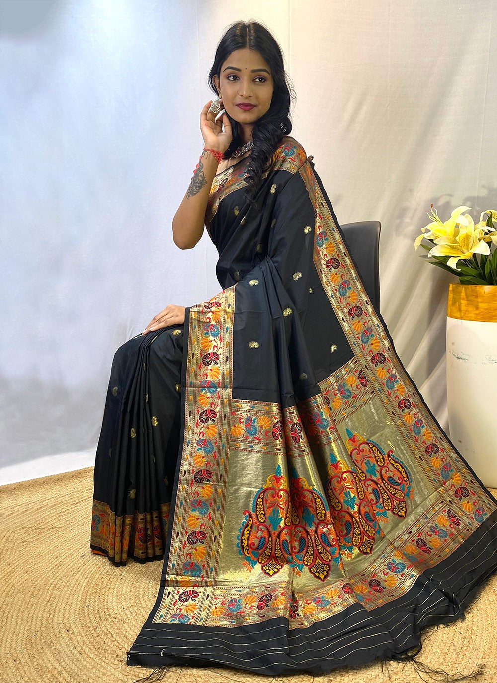 Traditional Weaving Zari Silk Saree - S8423