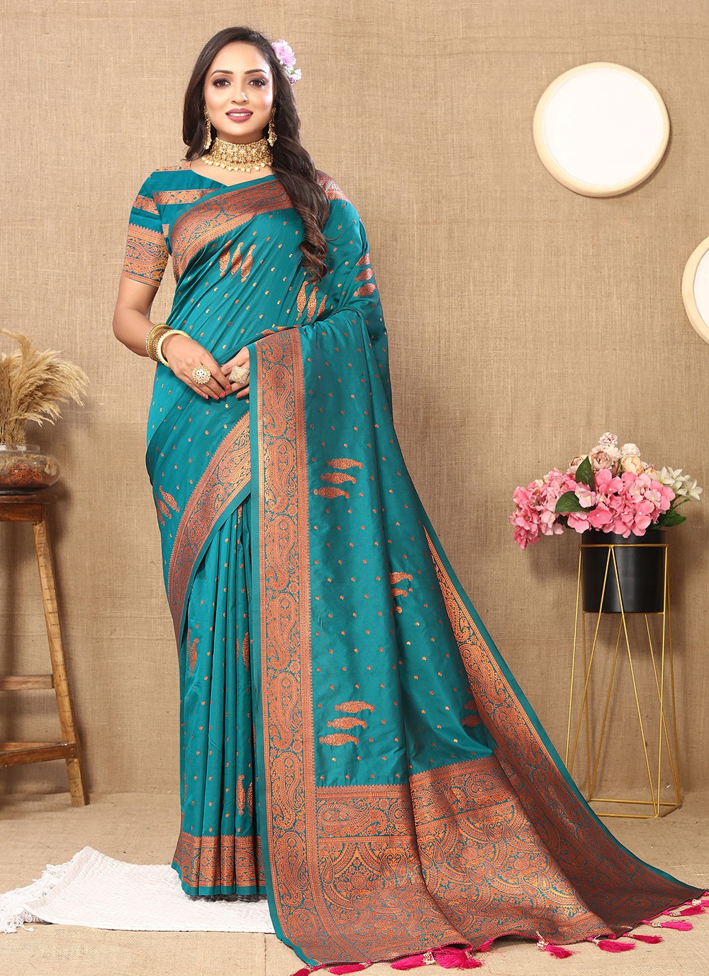 Classic Weaving Zari Silk Saree - S5472