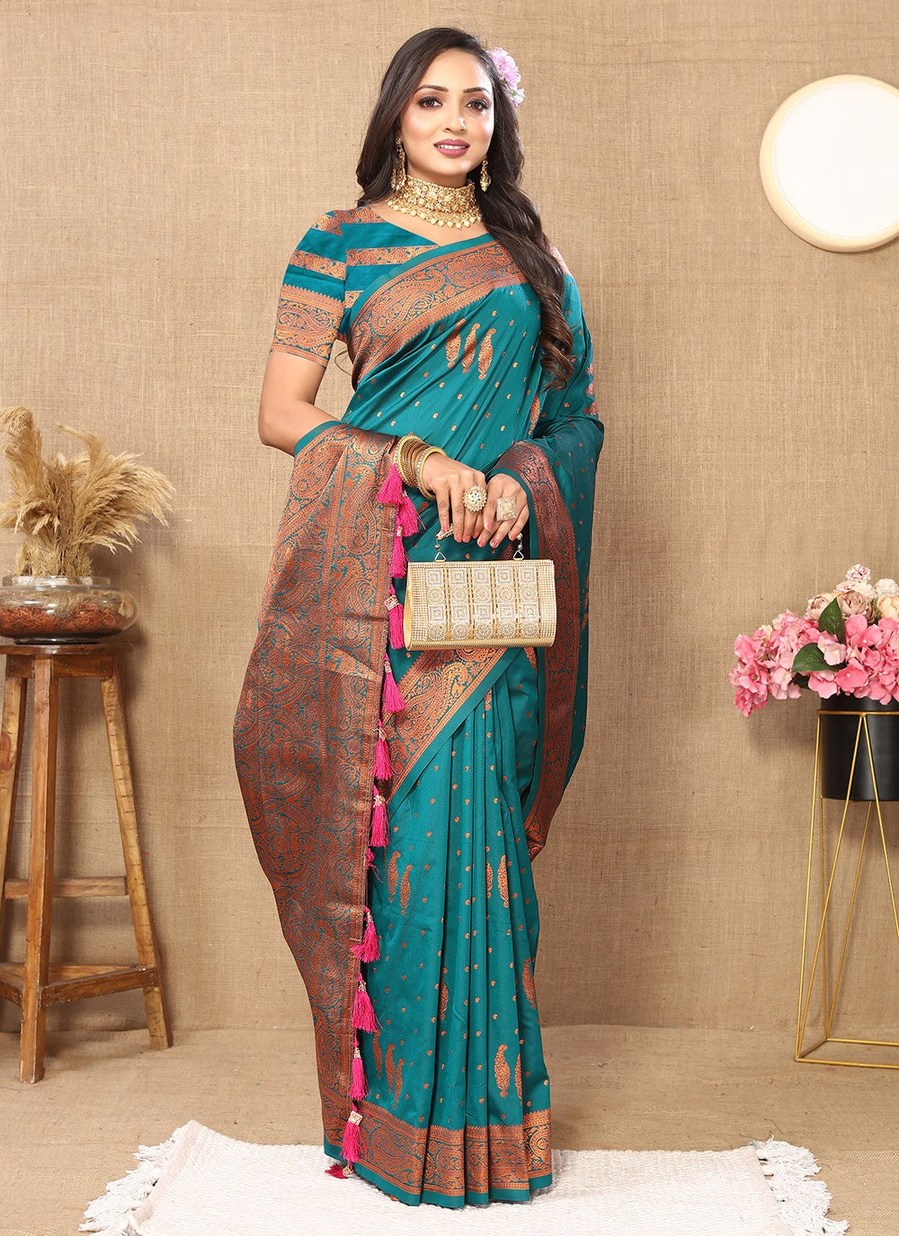 Classic Weaving Zari Silk Saree - S5472