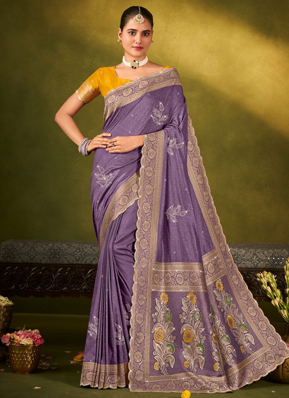 Lavender Silk Classic Saree Weaving Zari S19706
