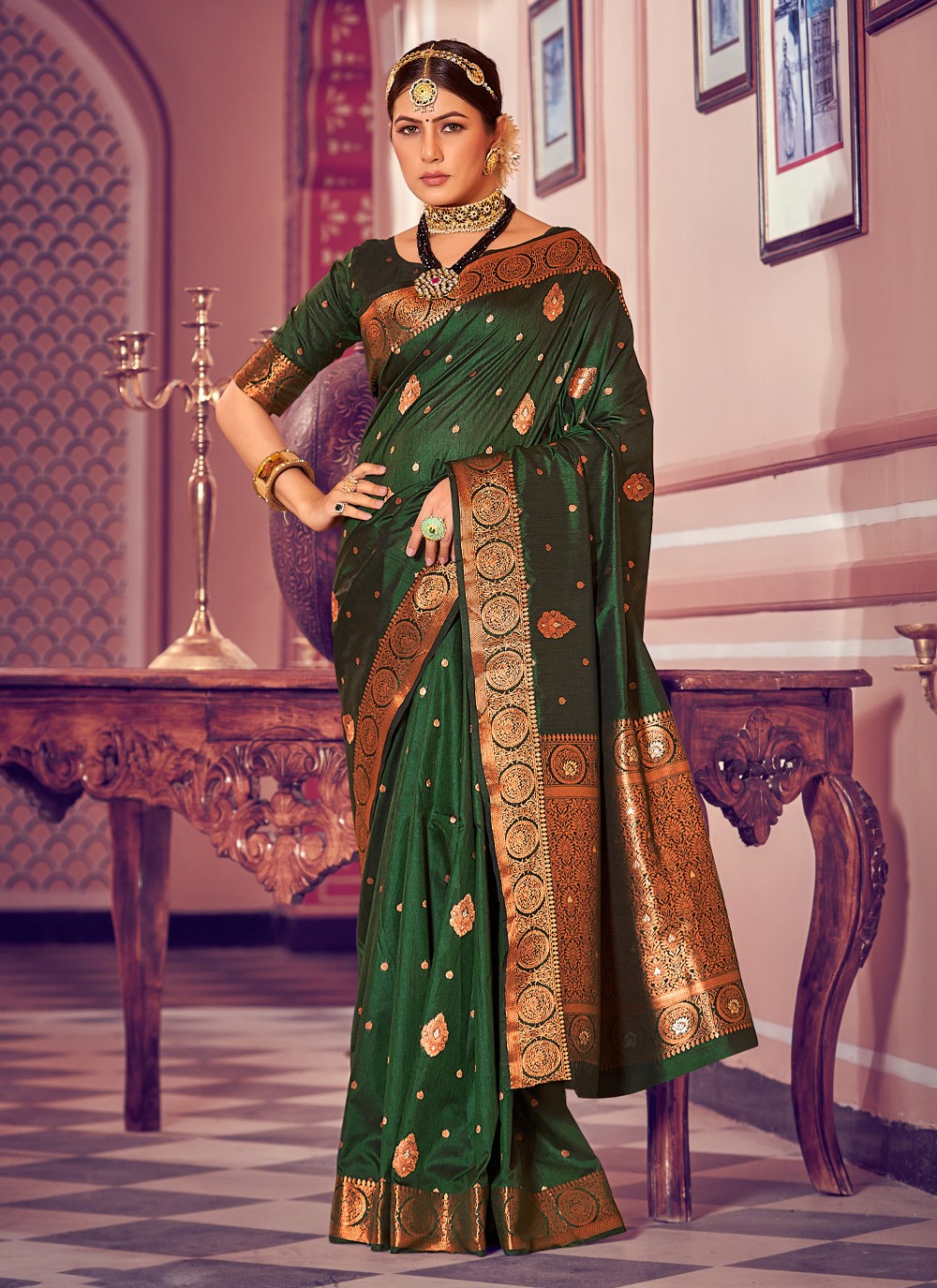Classic Weaving Zari Banarasi Silk Saree - S2642