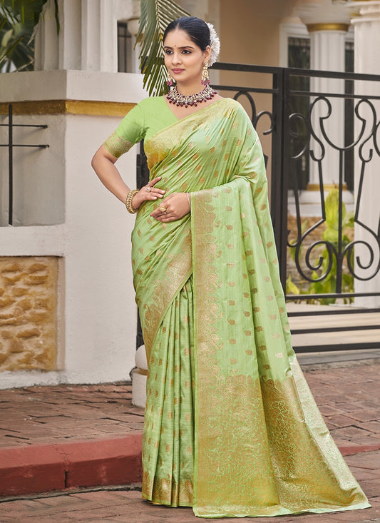 Weaving Zari Silk Green Saree S14568