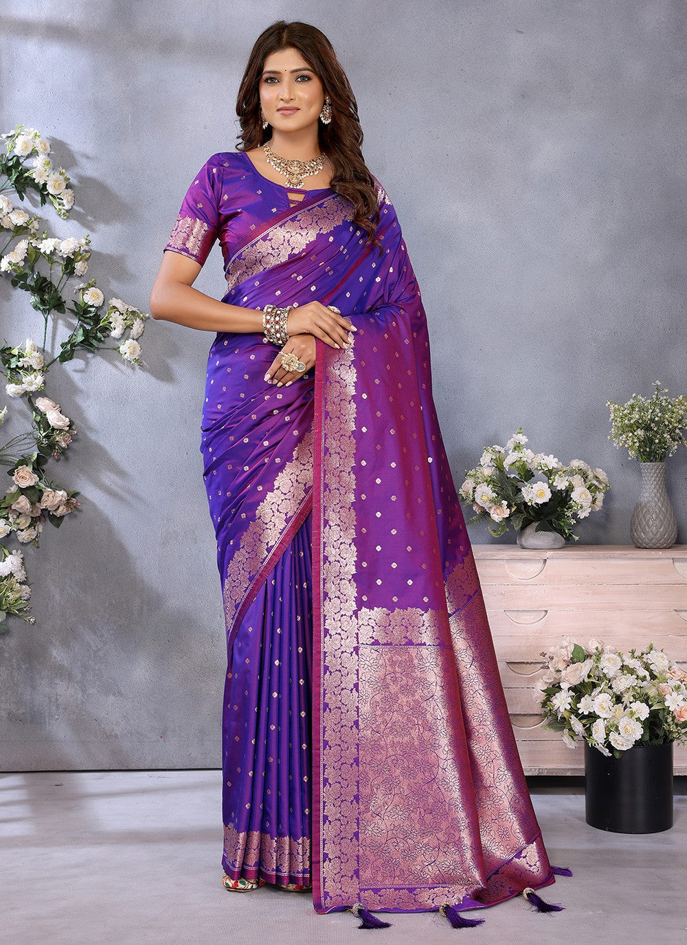 Purple Banarasi Silk Contemporary Saree Jacquard Work, Weaving Zari S16915