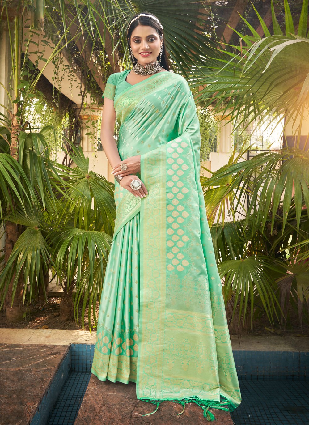 Traditional Weaving Zari Silk Saree - S5187