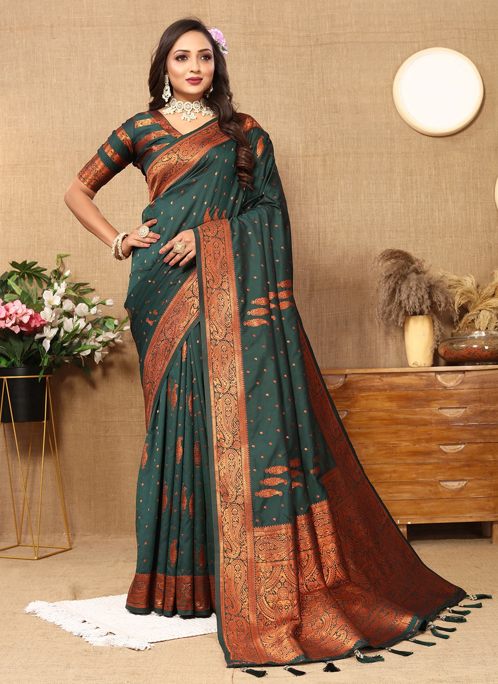 Classic Weaving Zari Silk Saree - S5472