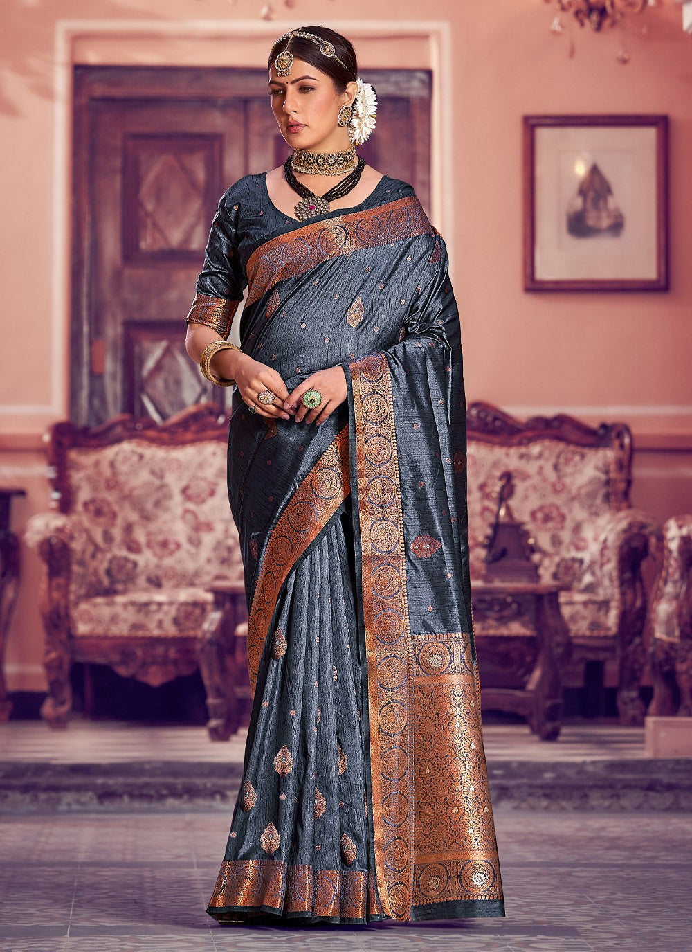 Classic Weaving Zari Banarasi Silk Saree - S2642