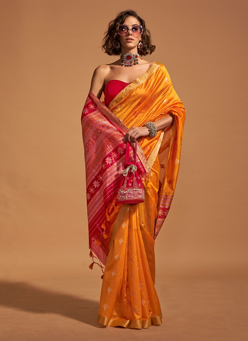 Contemporary Weaving Zari Handloom Silk Saree - S4958