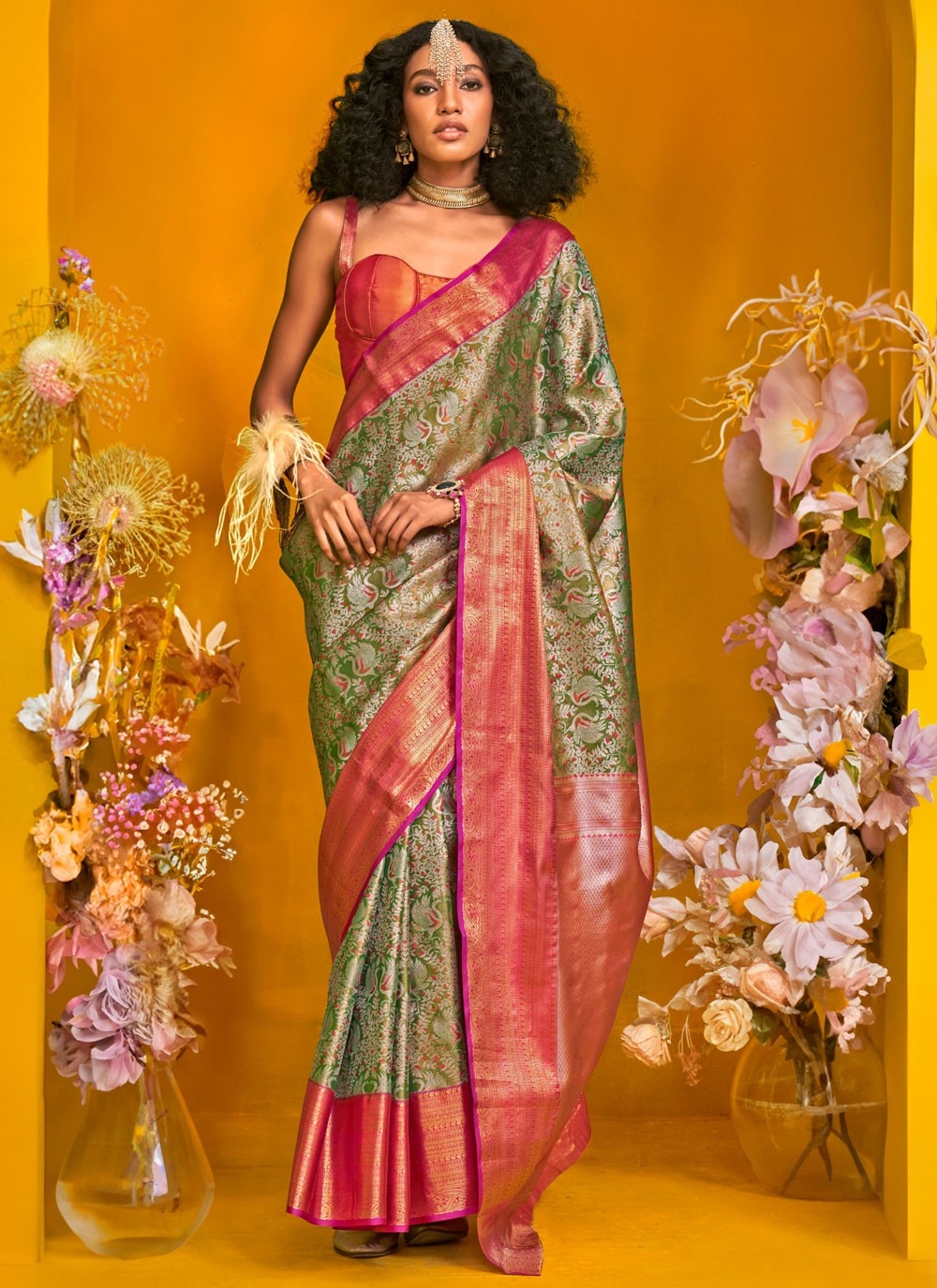 Weaving Zari Handloom Silk Green Saree S14441