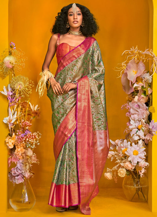 Weaving Zari Handloom Silk Green Saree S14441