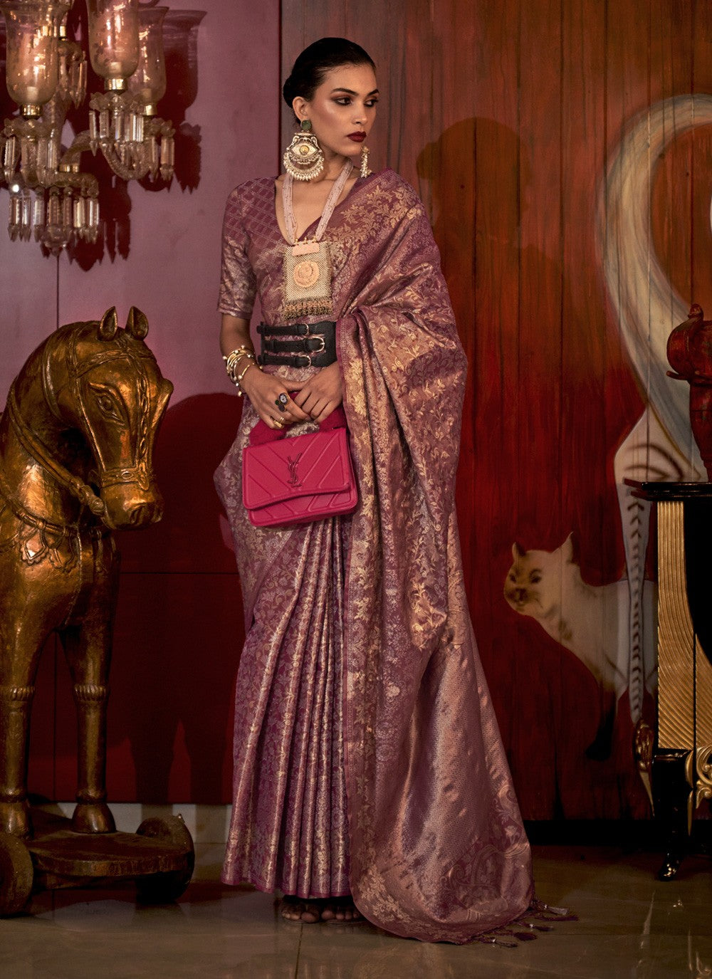 Classic Weaving Zari Handloom Silk Saree - S3826