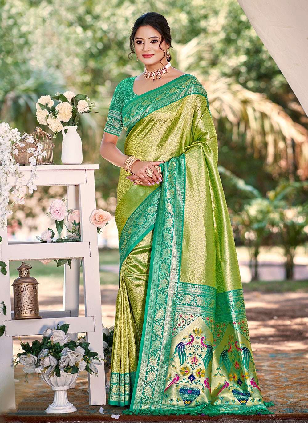 Green Kanjivaram Silk Contemporary Saree Weaving Zari S17778