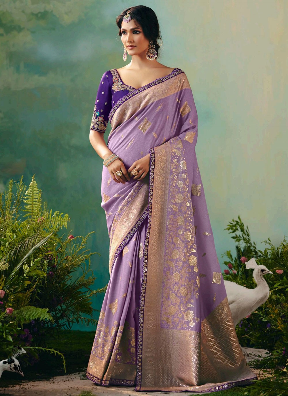 Lavender Silk Contemporary Saree Embroidered, Weaving Zari S20200
