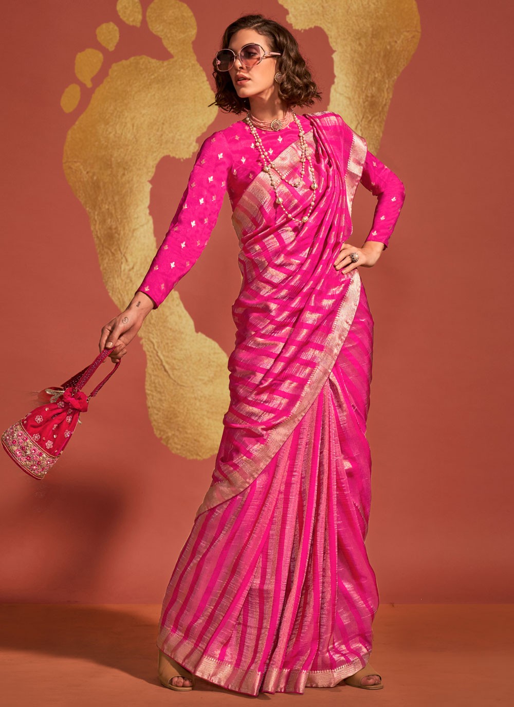 Trendy Weaving Zari Viscose Saree - S5856