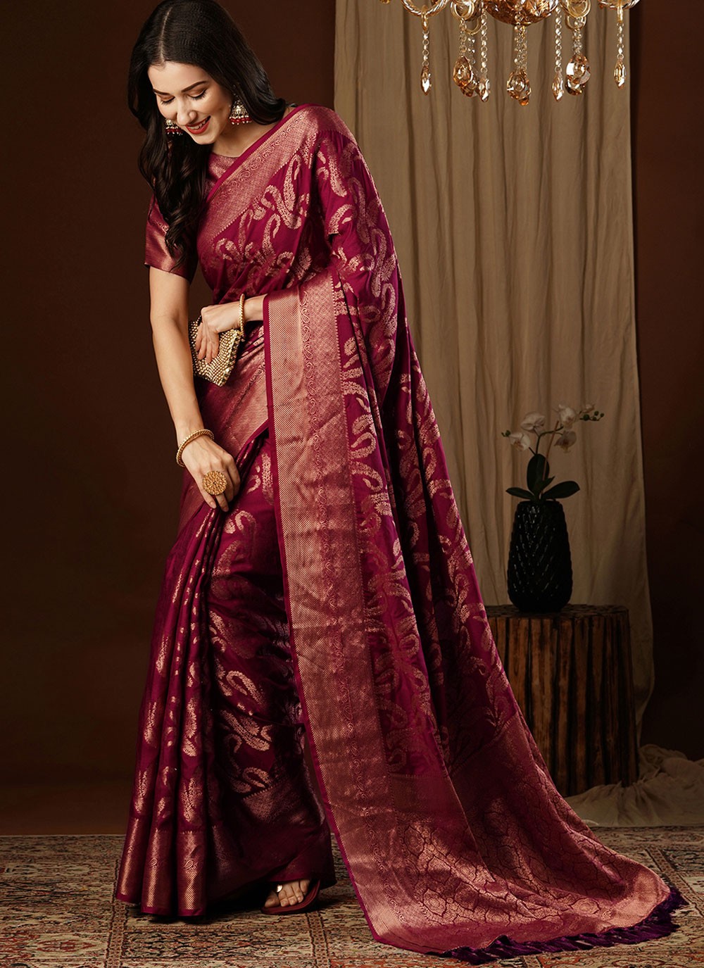 Contemporary Weaving Zari Viscose Saree - S8235