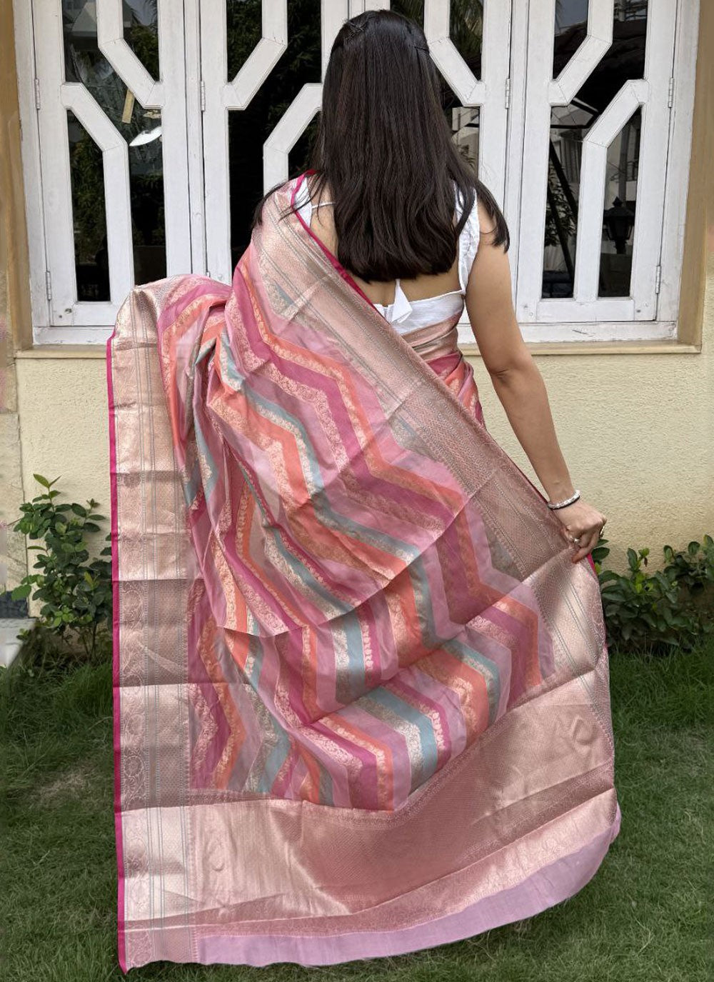 Weaving Zari Crepe Silk Saree - S11768