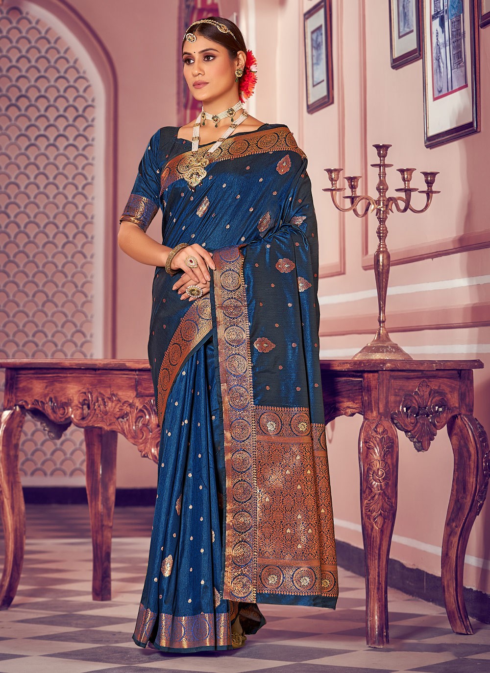 Classic Weaving Zari Banarasi Silk Saree - S2642