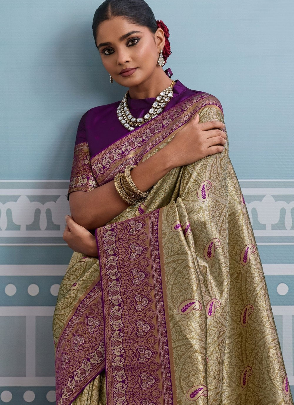 Green Kanjivaram Silk Contemporary Saree Weaving Zari S19817