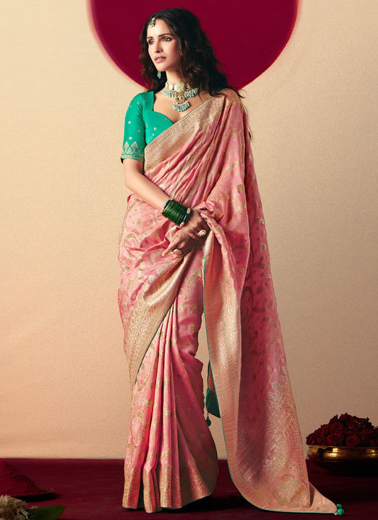 Pink Viscose Traditional Saree Weaving Zari S19416