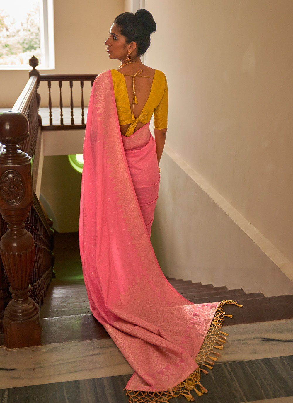 Classic Weaving Zari Crepe Silk, Naylon Saree - S6760