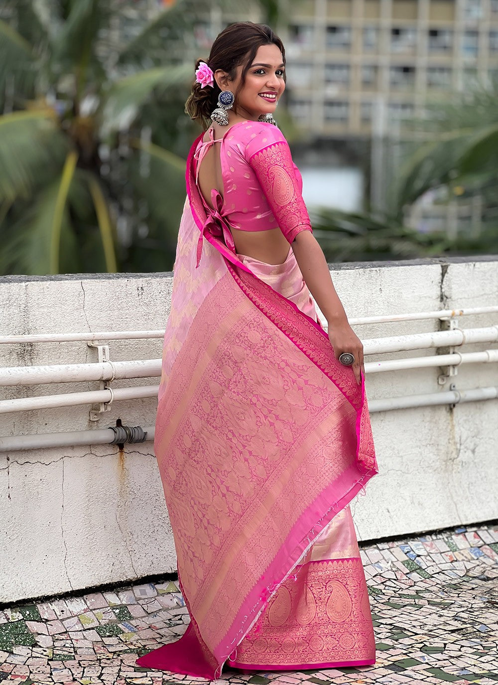 Trendy Weaving Zari Silk, Tissue Saree - S8870