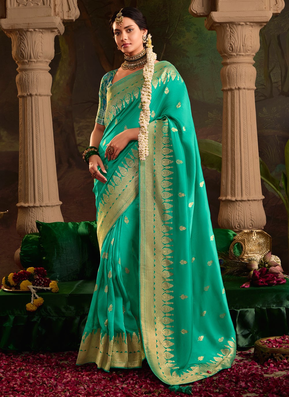 Weaving Zari Pure Dola Saree - S12085
