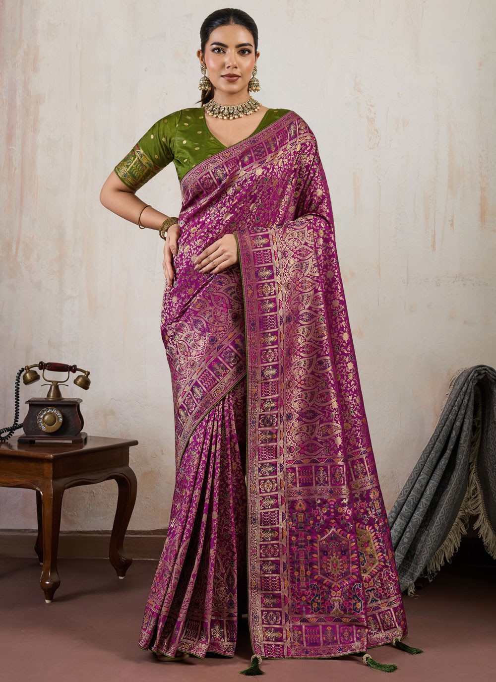 Purple Silk Classic Saree Weaving Zari S19974