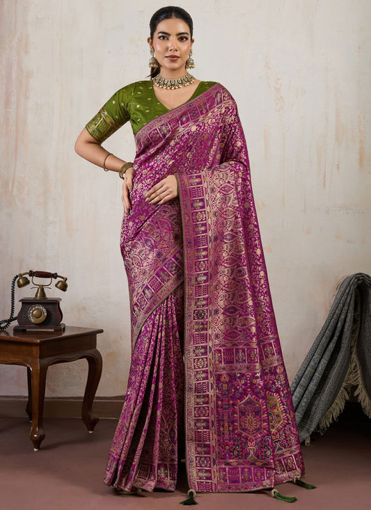 Purple Silk Classic Saree Weaving Zari S19974