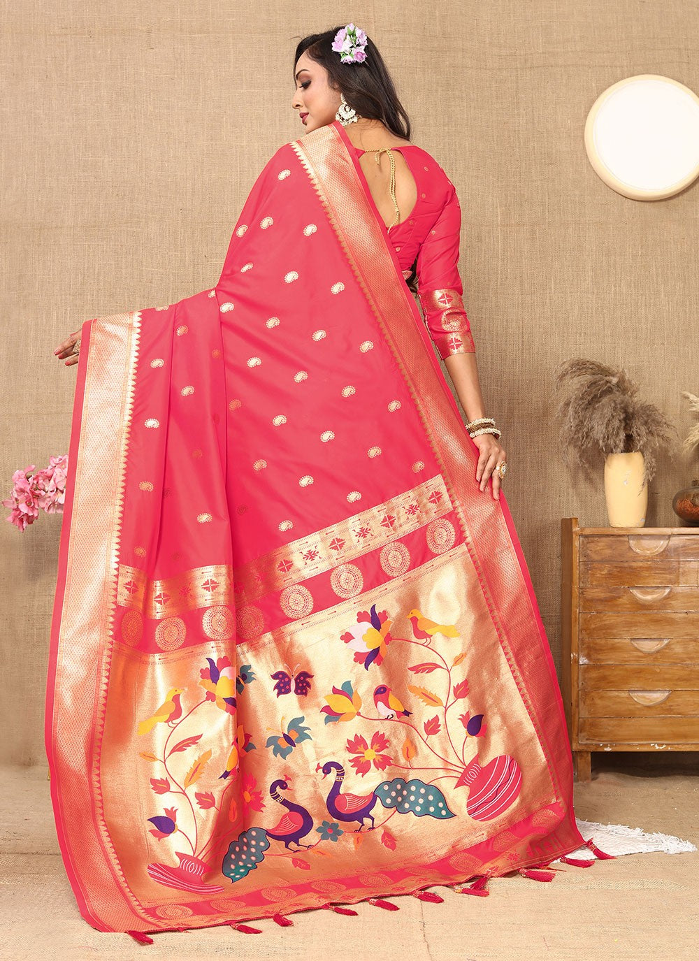 Classic Weaving Zari Silk Saree - S6196