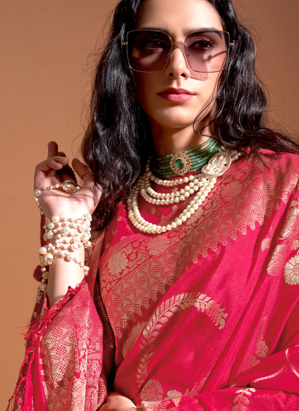 Classic Weaving Zari Pure Georgette Saree - S8104