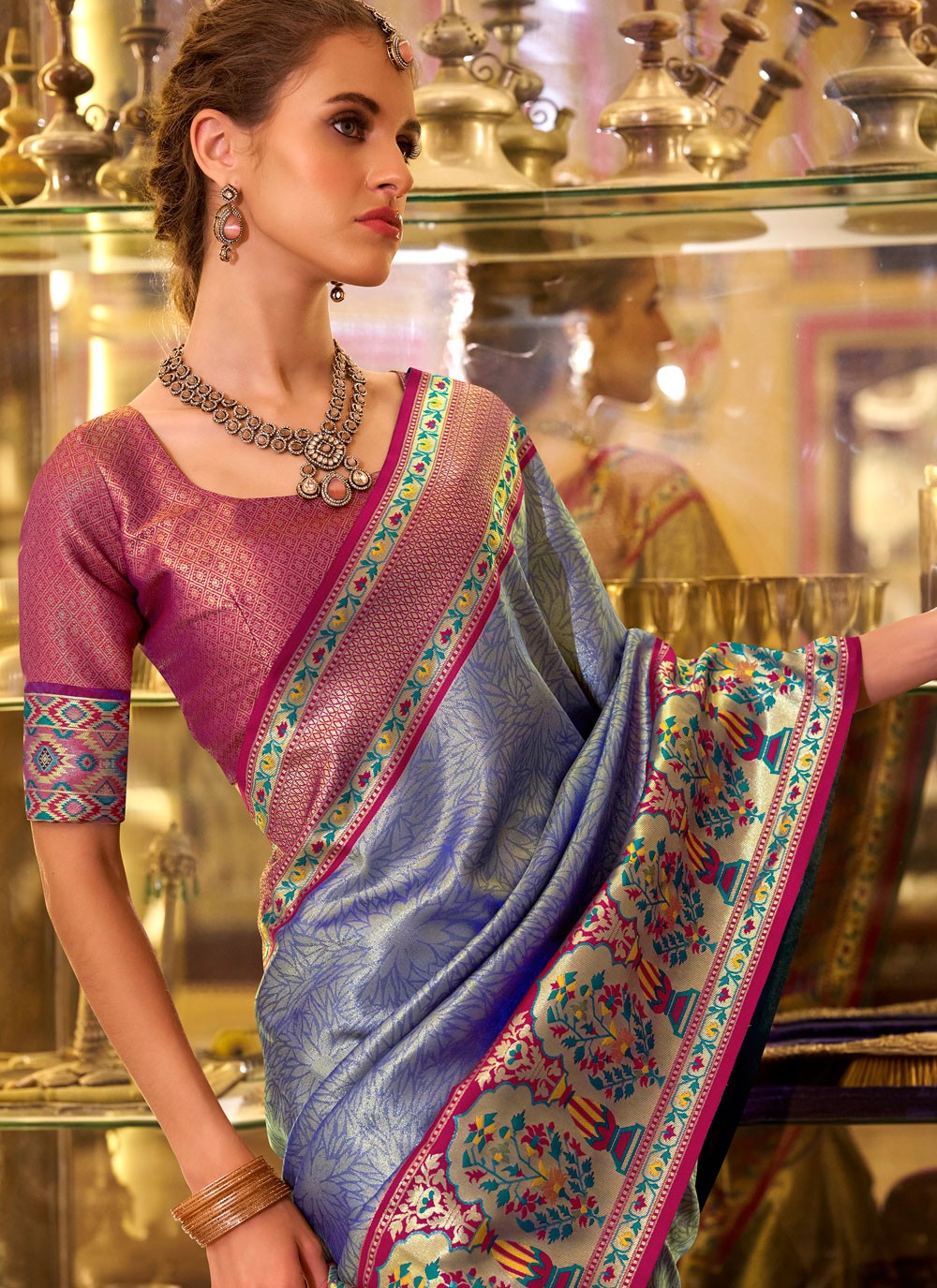 Weaving Zari Silk Violet Classic Saree S15572