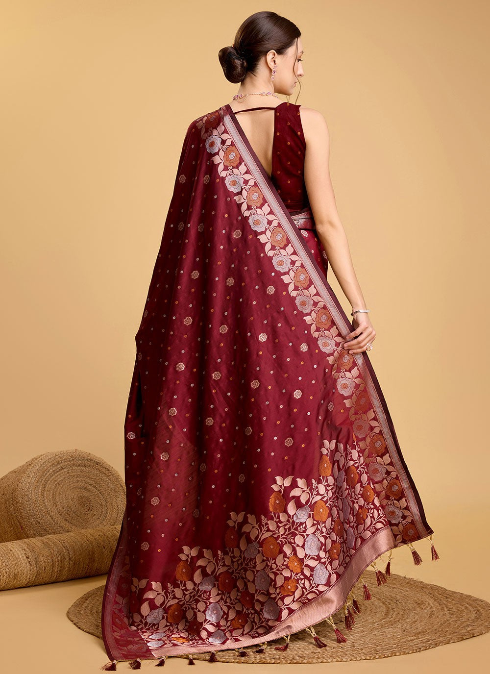 Classic Jacquard Work Silk Saree - S5657
