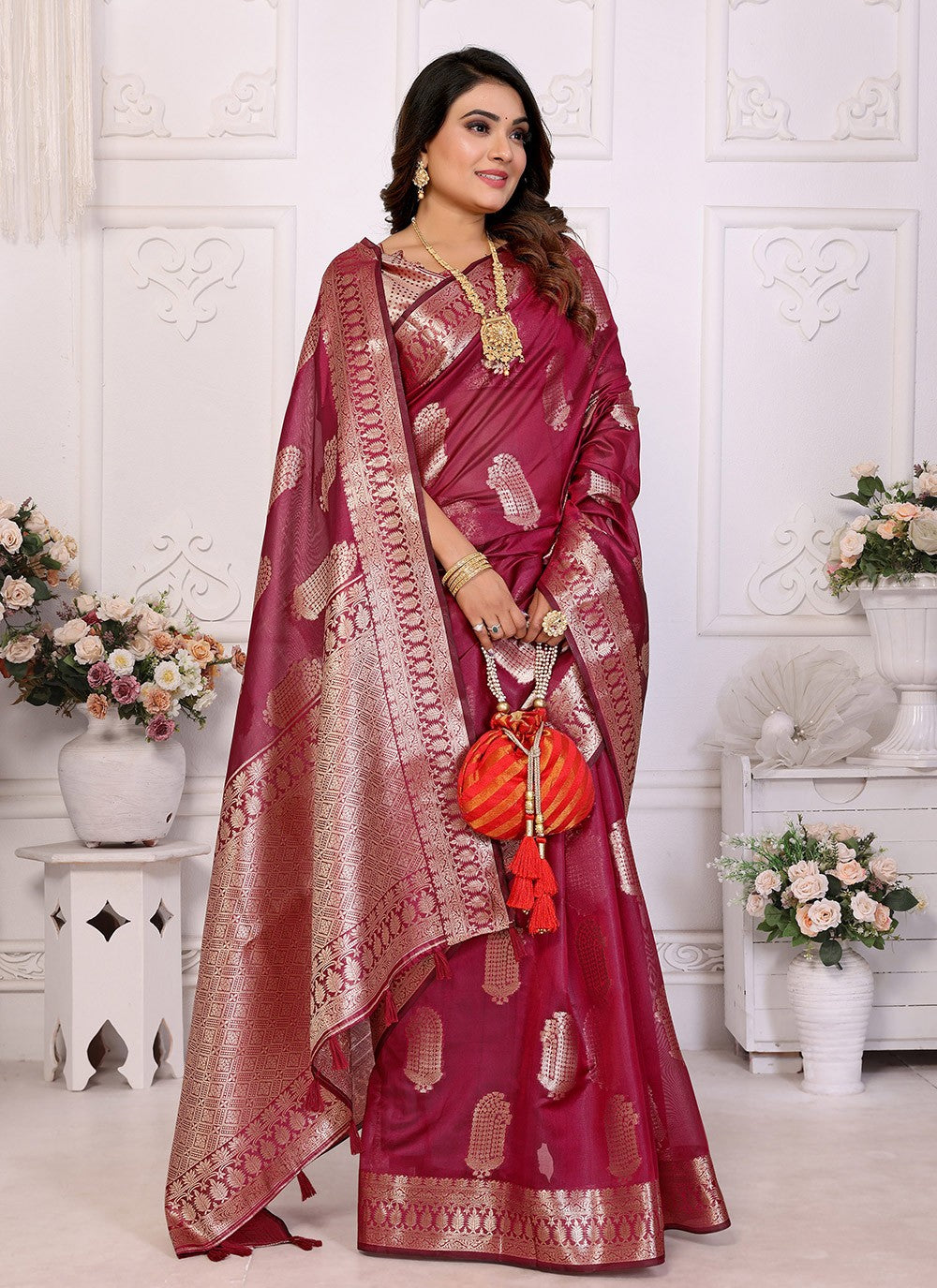 Weaving Zari Silk Burgundy Saree S14349