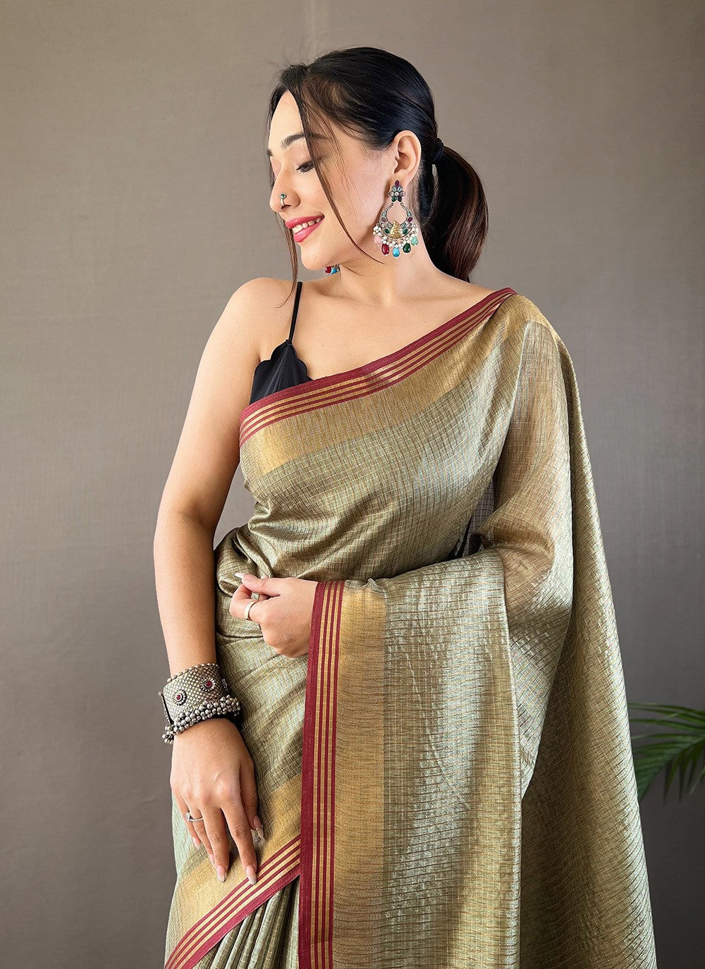 Traditional Weaving Zari Silk Saree - S5919