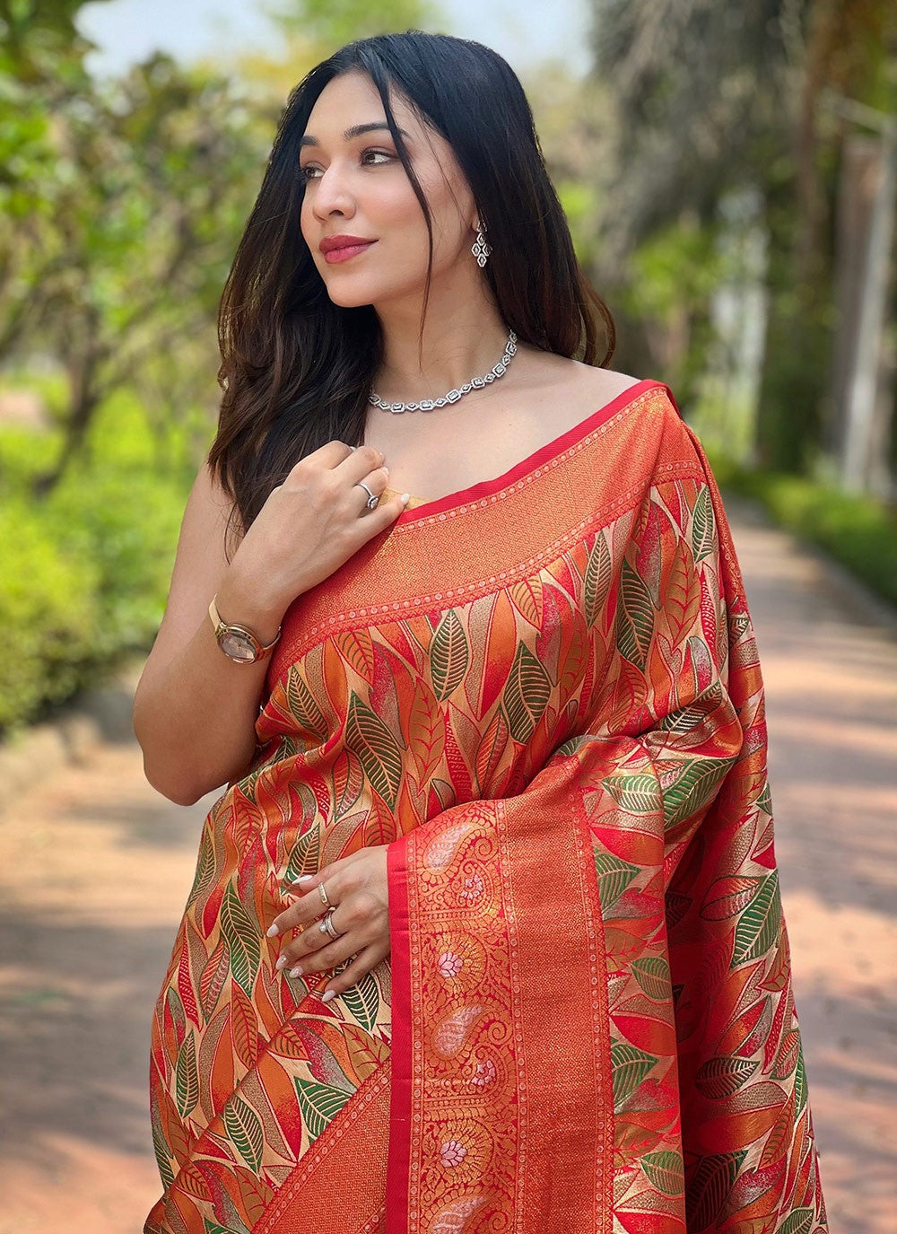 Traditional Weaving Zari Silk Saree - S6365