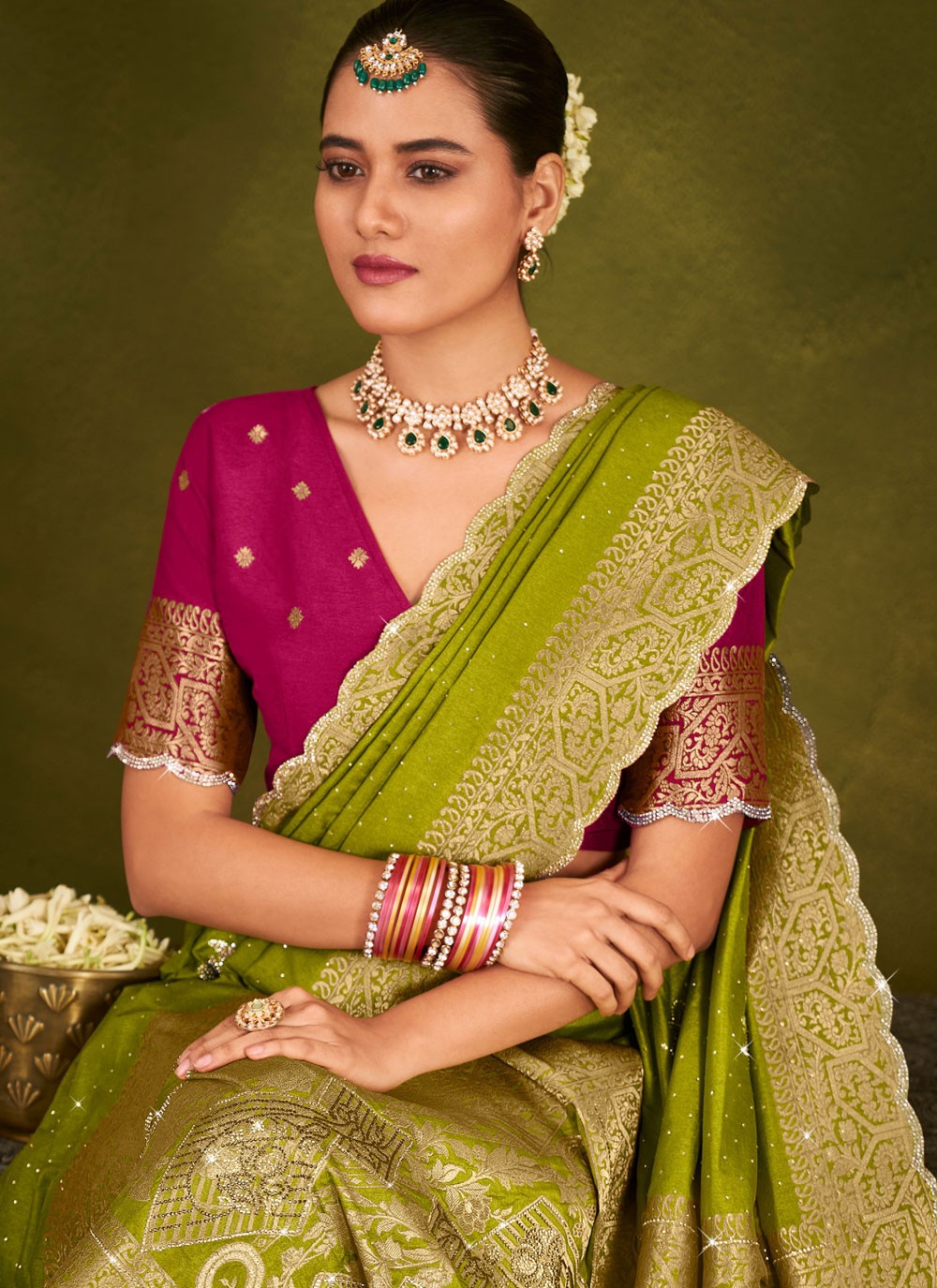 Green Silk Contemporary Saree Weaving Zari S19703