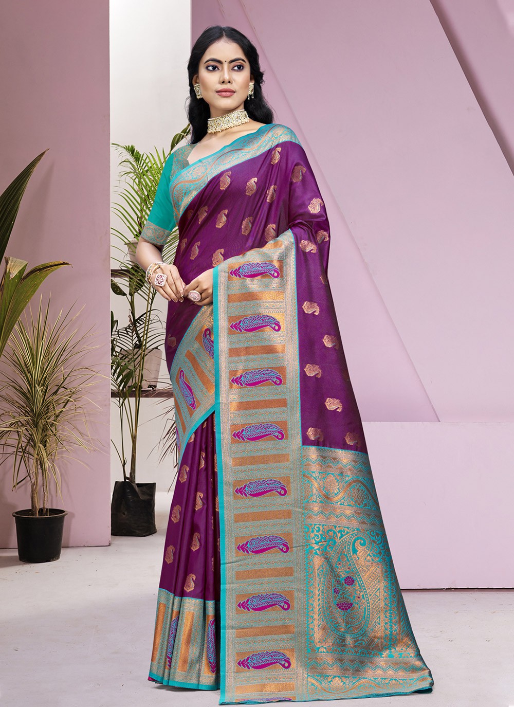 Classic Weaving Zari Silk Green Saree - S11226