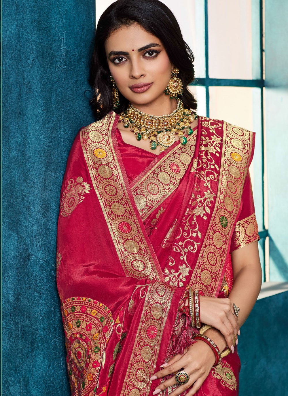 Traditional Weaving Zari Silk Hot Pink Saree - S11365