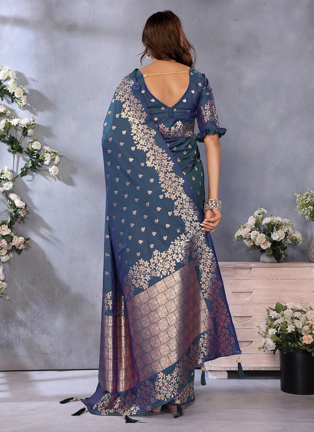 Teal Banarasi Silk Contemporary Saree Jacquard Work, Weaving Zari S16644
