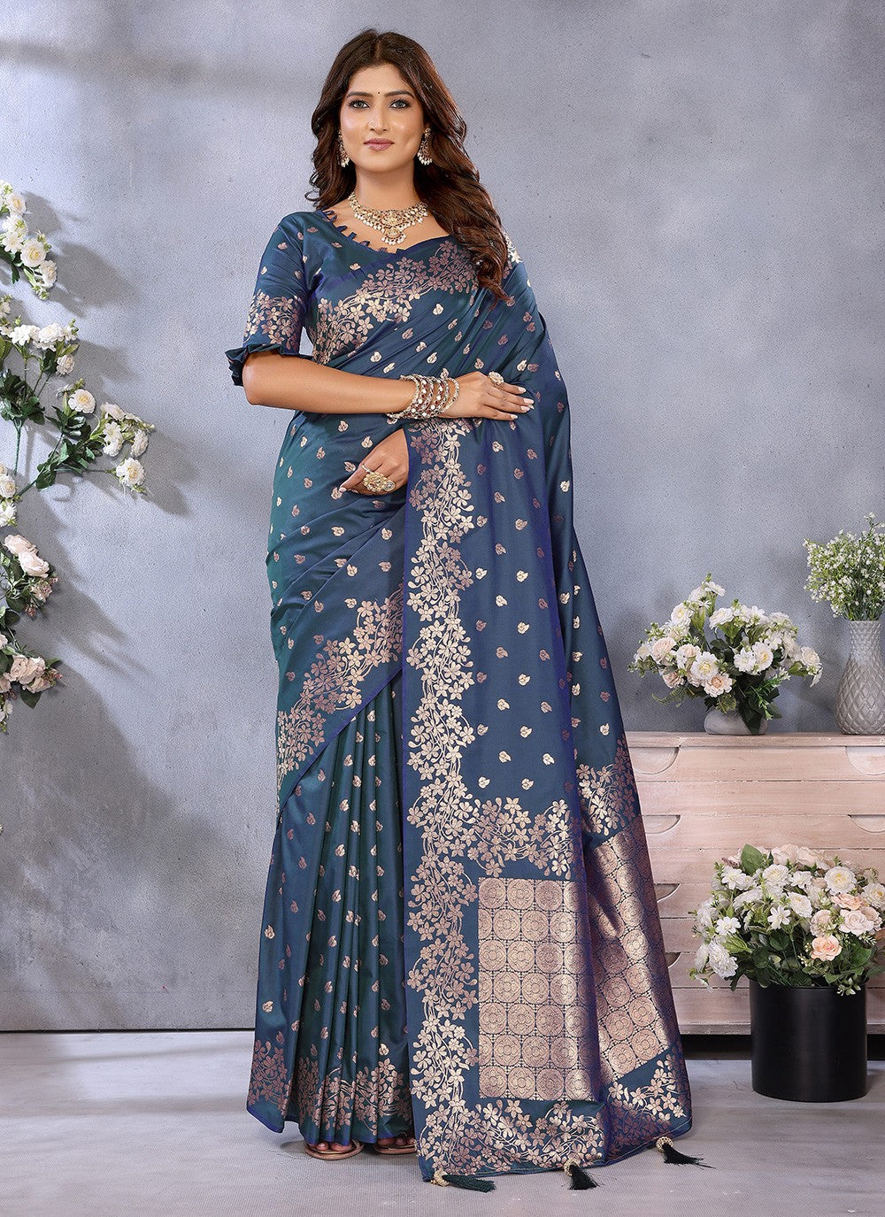 Teal Banarasi Silk Contemporary Saree Jacquard Work, Weaving Zari S16644