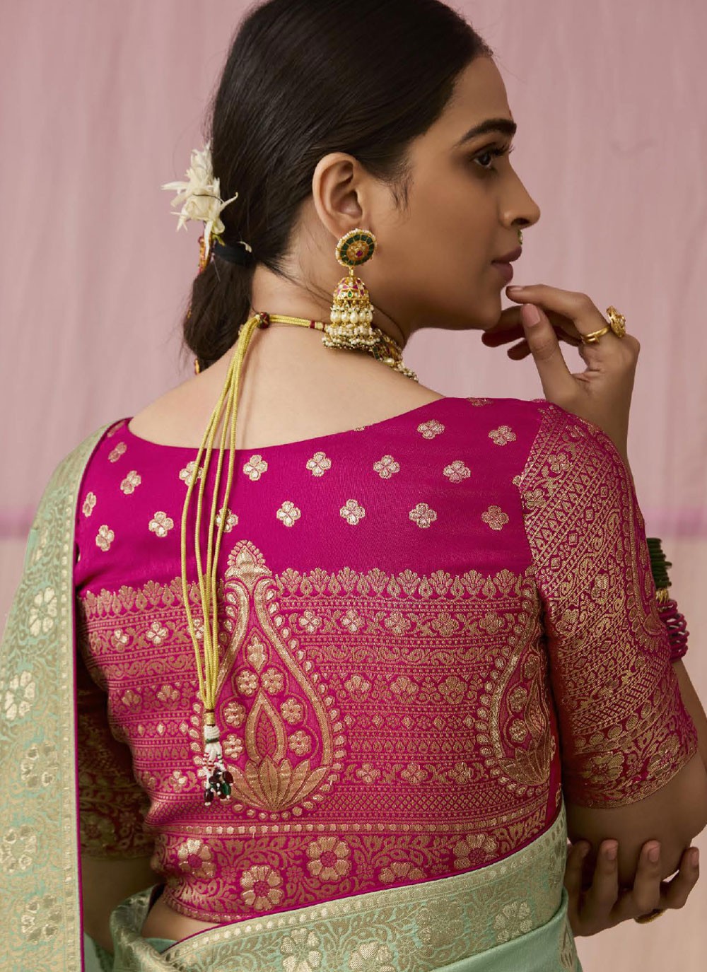 Contemporary Floral Printed Viscose Saree - S7804