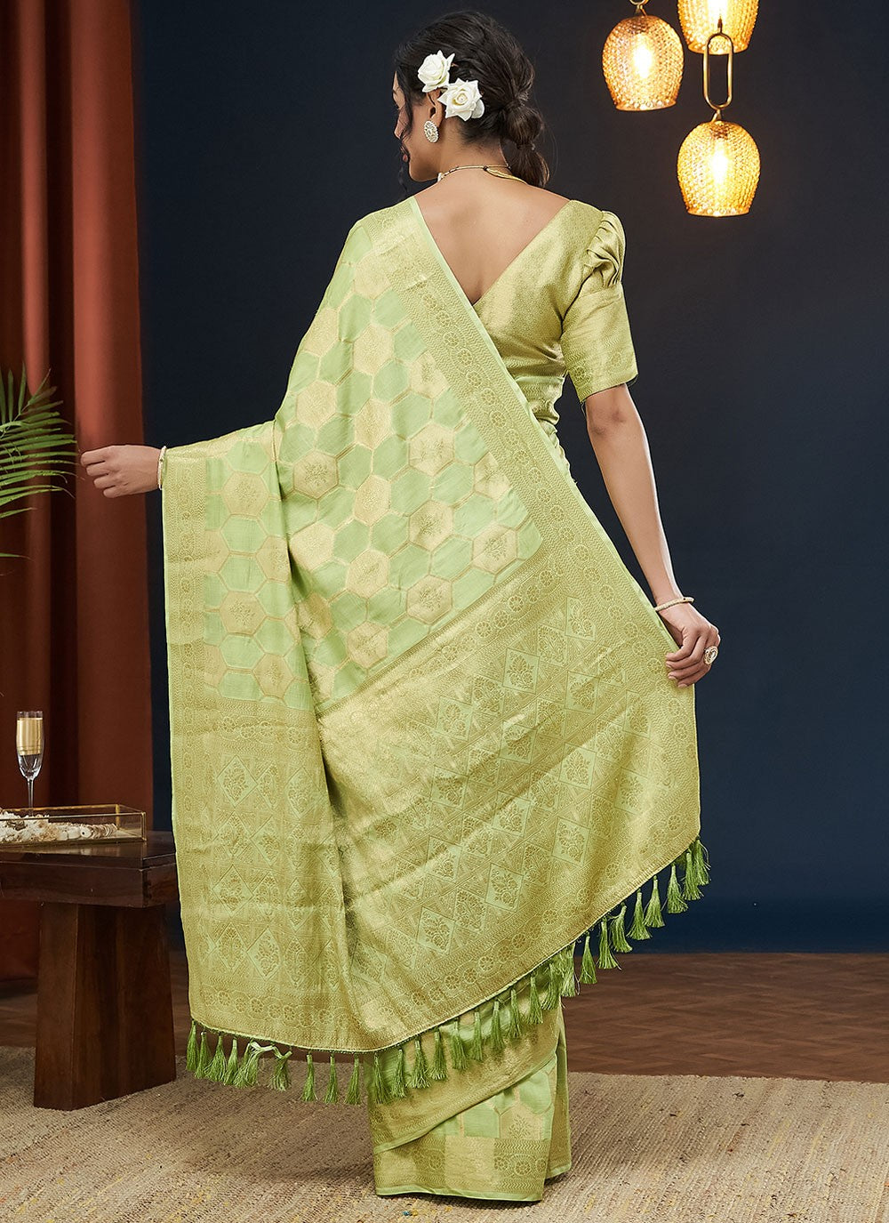 Contemporary Weaving Zari Viscose Saree - S8235