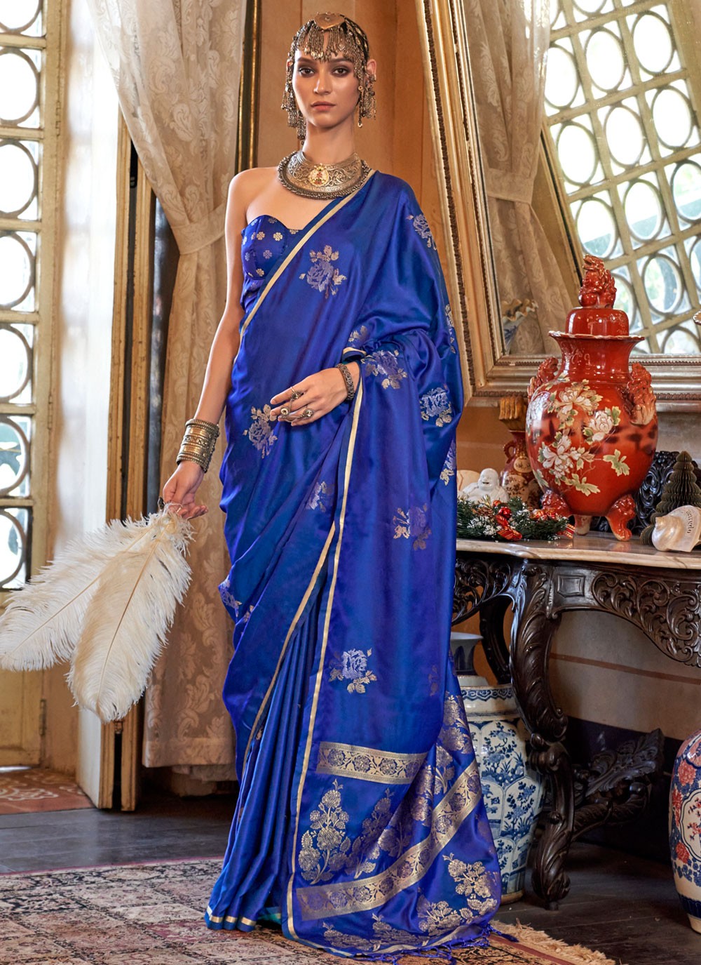 Contemporary Weaving Zari Violet Handloom Silk Saree S13162