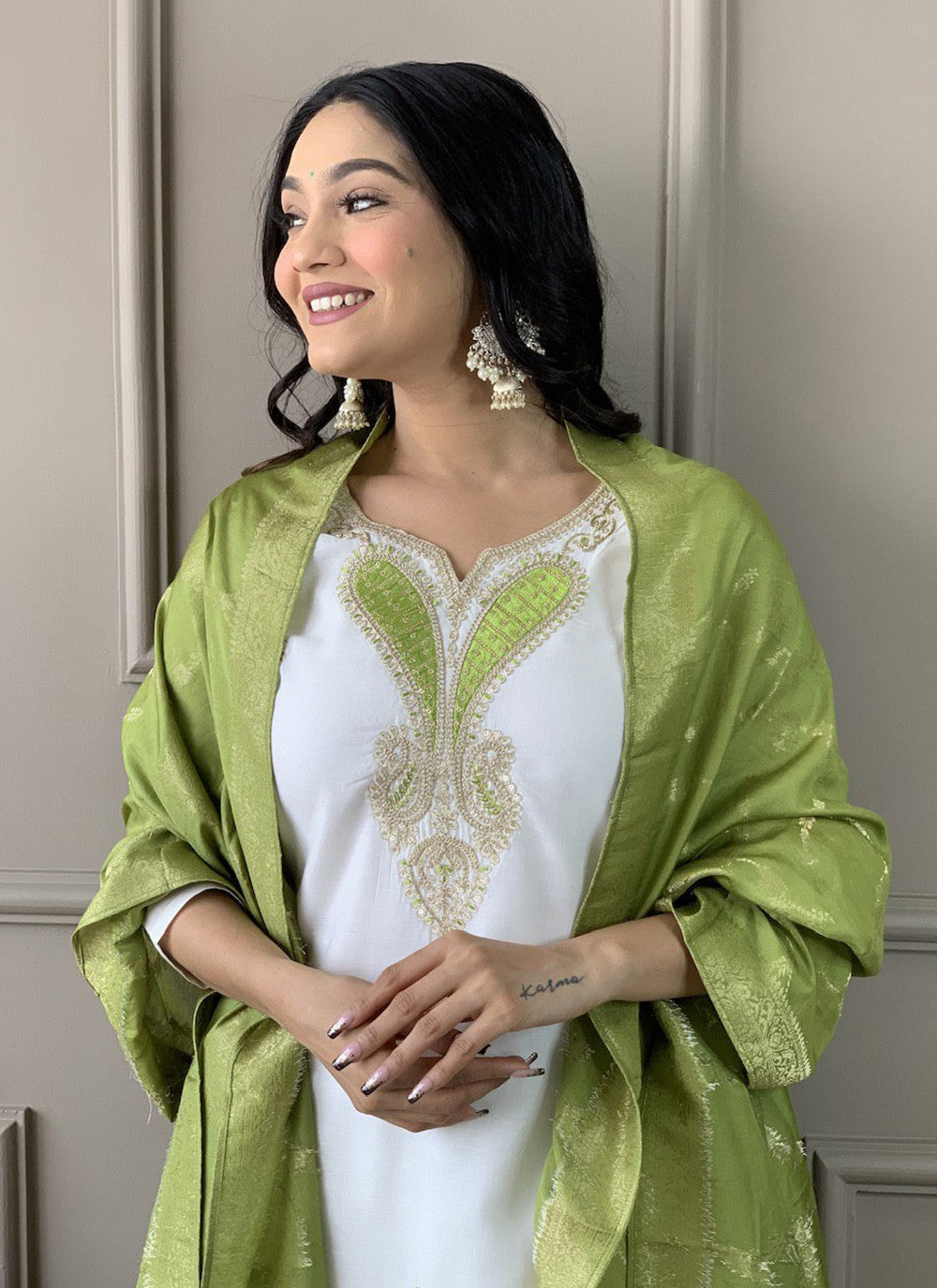 Embroidered Chanderi Salwar Suit - T4511