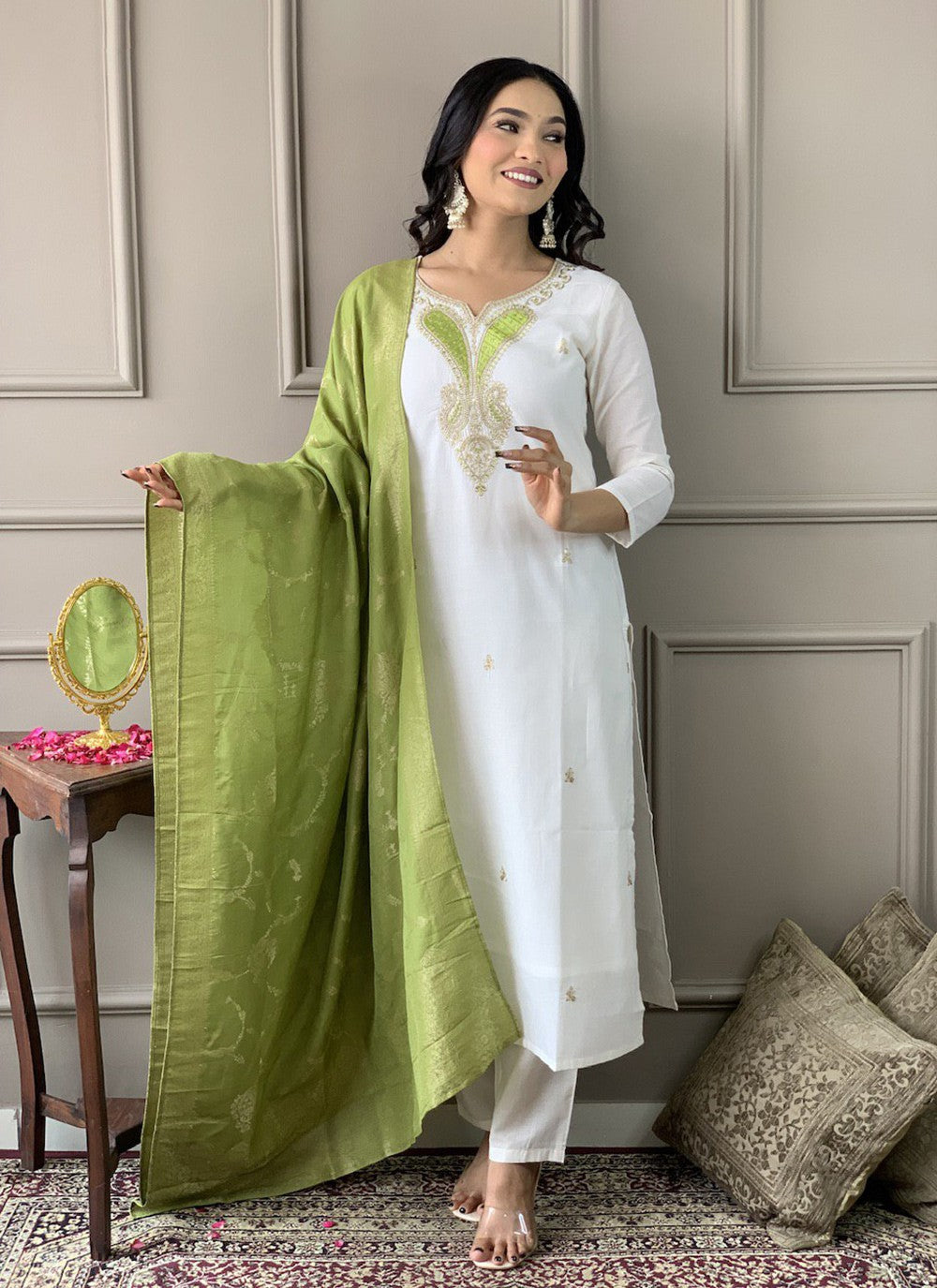 Embroidered Chanderi Salwar Suit - T4511