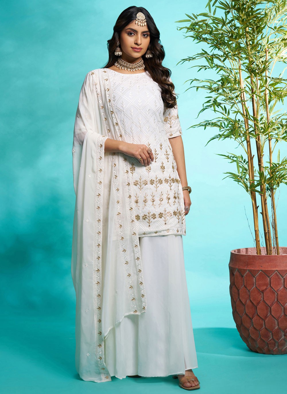 Salwar Suit Embroidered White Faux Georgette T5619