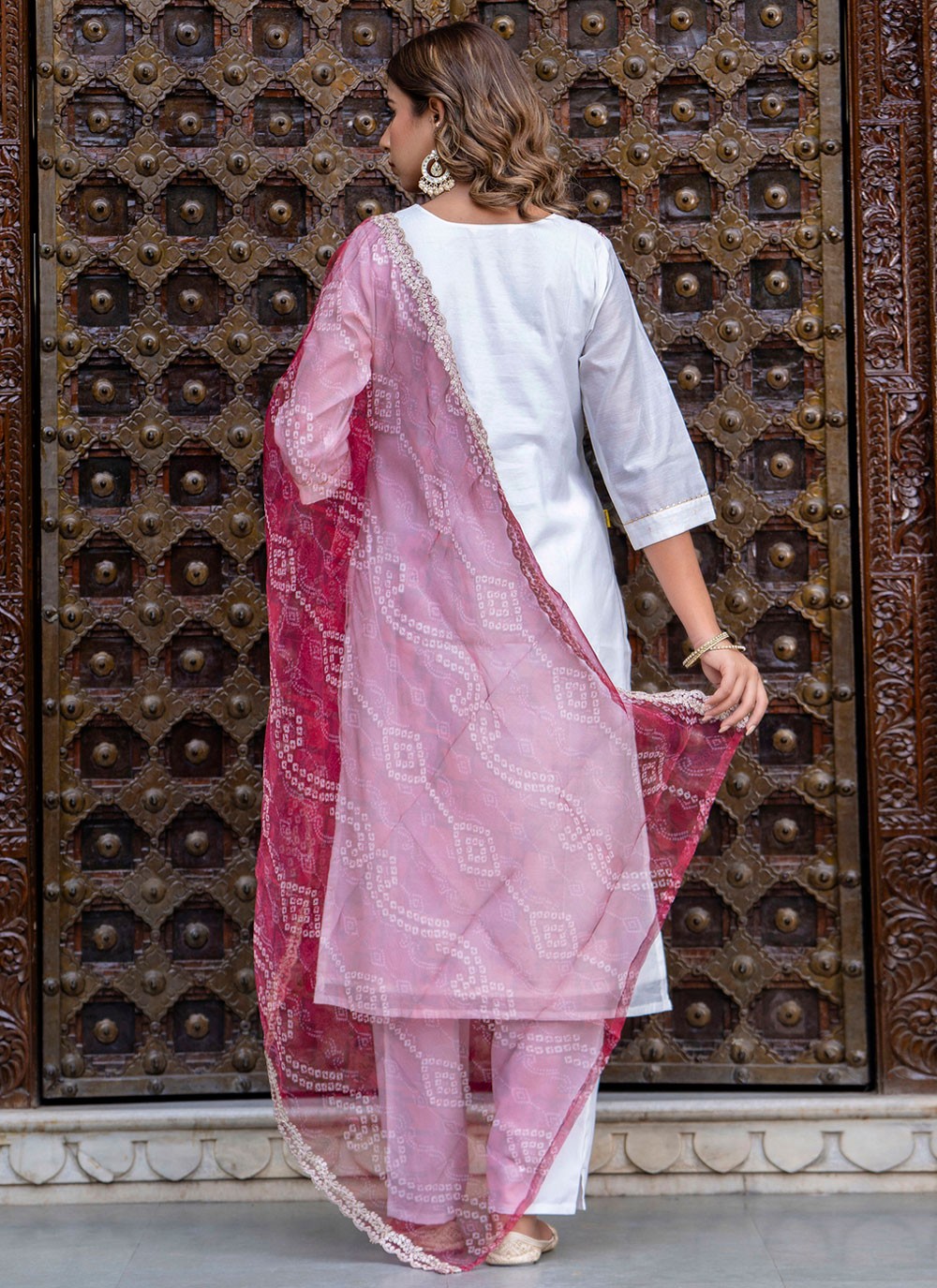 Pant Style Suit Embroidered White T7571